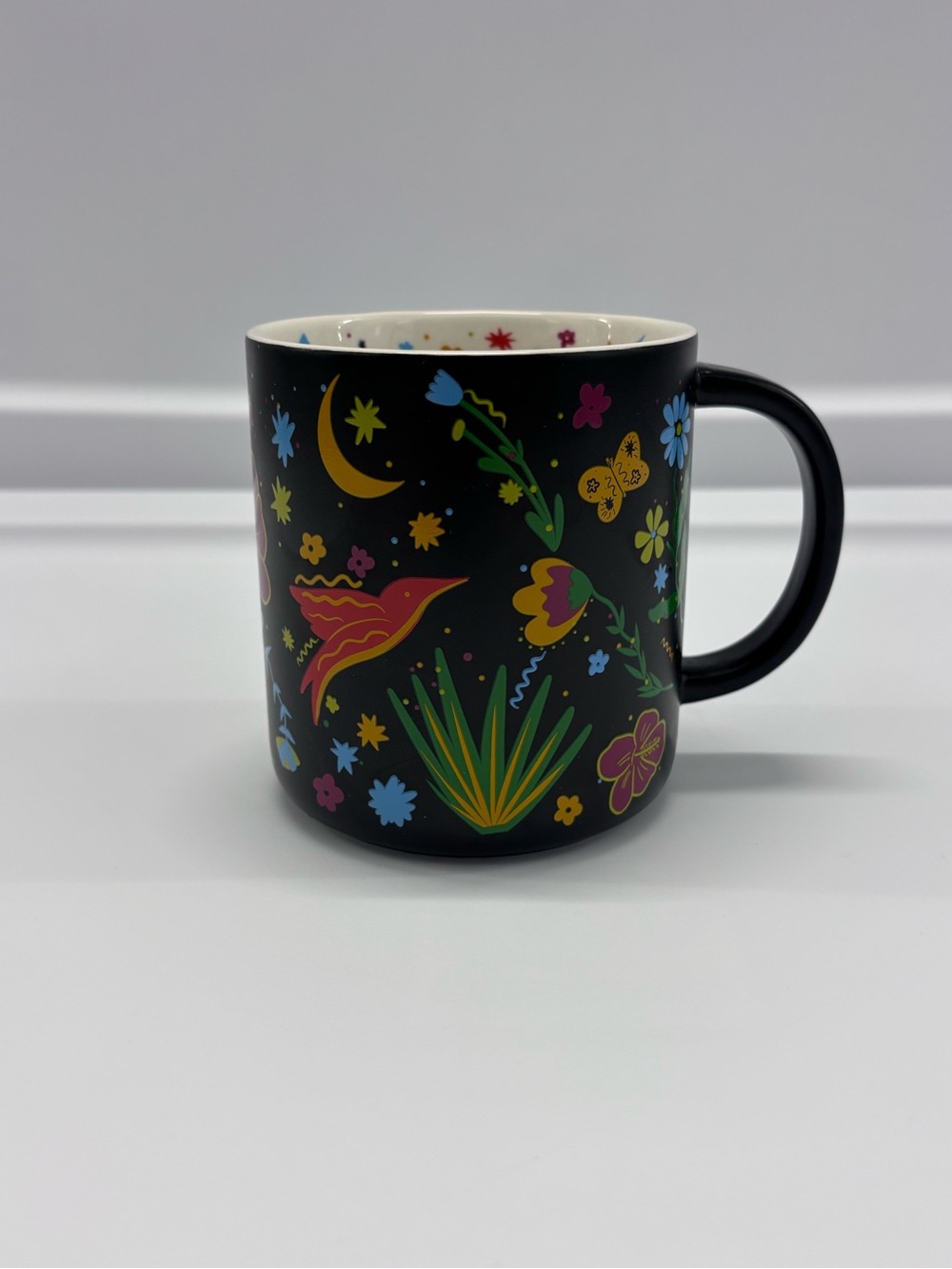 Starbucks Manuela Guillén Black Floral Bird/Butterfly Mug 14 fl oz 2023